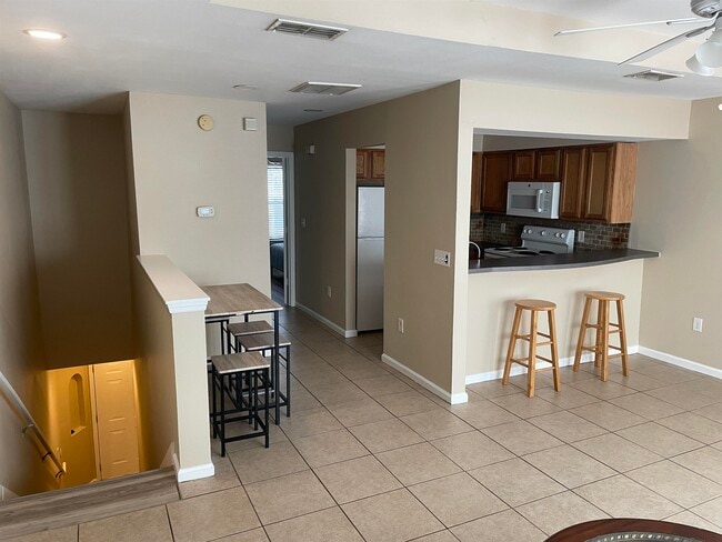 Photo - 741 White Dr Unit 22