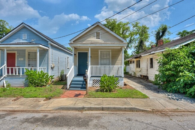 Photo - 1418 Maple St