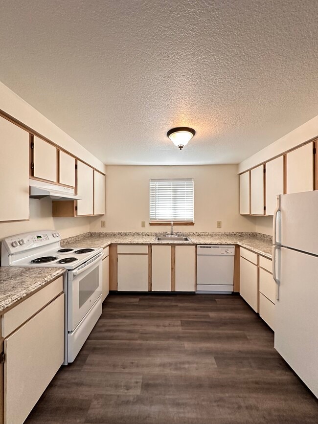 Photo - Willow Creek