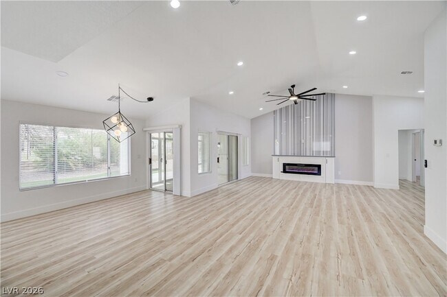 Photo - 10000 Woodhouse Dr
