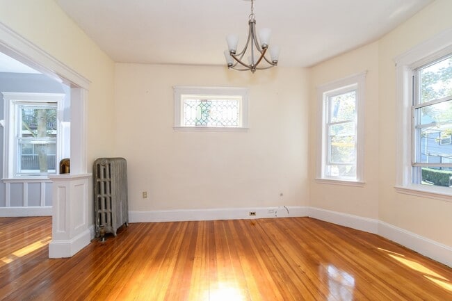 7 Haydn St Unit 2