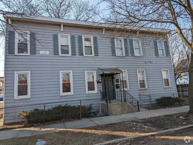 Building Photo - 4447 W Carroll Ave Unit 2 Rental