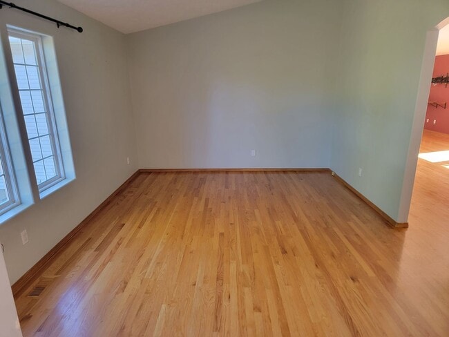 Photo - Beautiful 4-Bedroom Home In The South Hill...