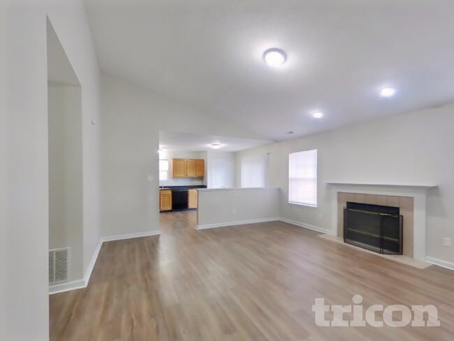 Photo - 3942 Jason Ave