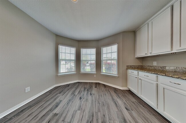 Photo - 10218 Black Forest Ct