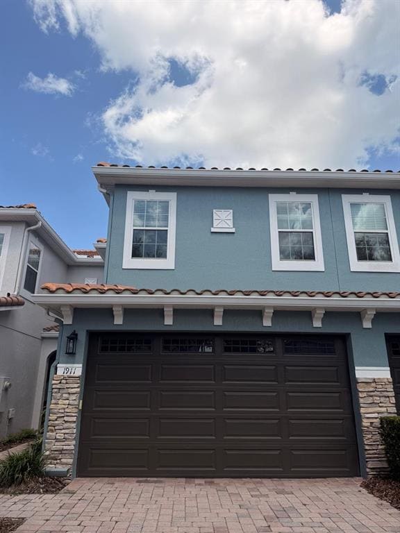 Photo - 1911 Silverweed Way