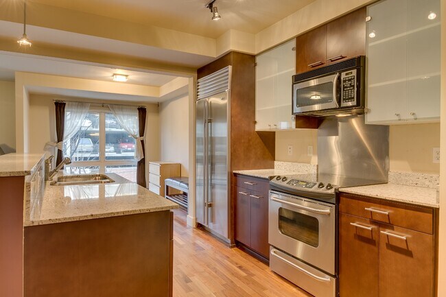 Photo - 1 bed 1.5 bath Condo for Rent in Belltown!