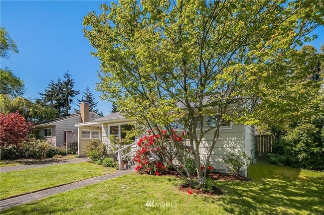 Photo - 9339 31st Pl SW