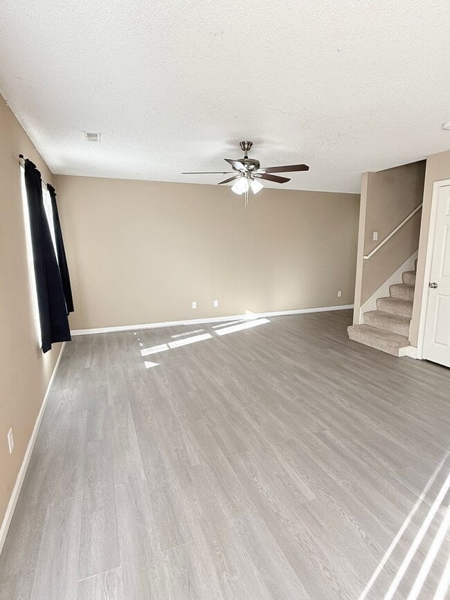 Photo - Great Townhome!