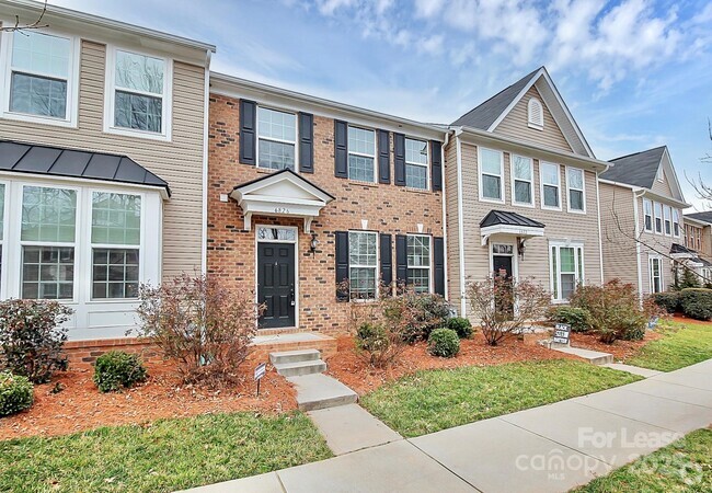Building Photo - 6826 Colonial Garden Dr Rental