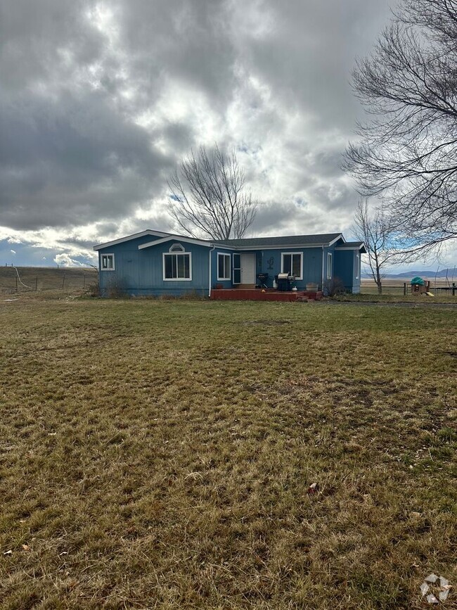 Building Photo - 3 Bedroom 2 Bath House with 20X60 Shop  "N...