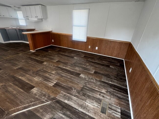 Photo - 2214 Cattail Cir
