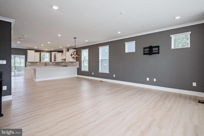 Photo - 7936 Yeocomico Ln