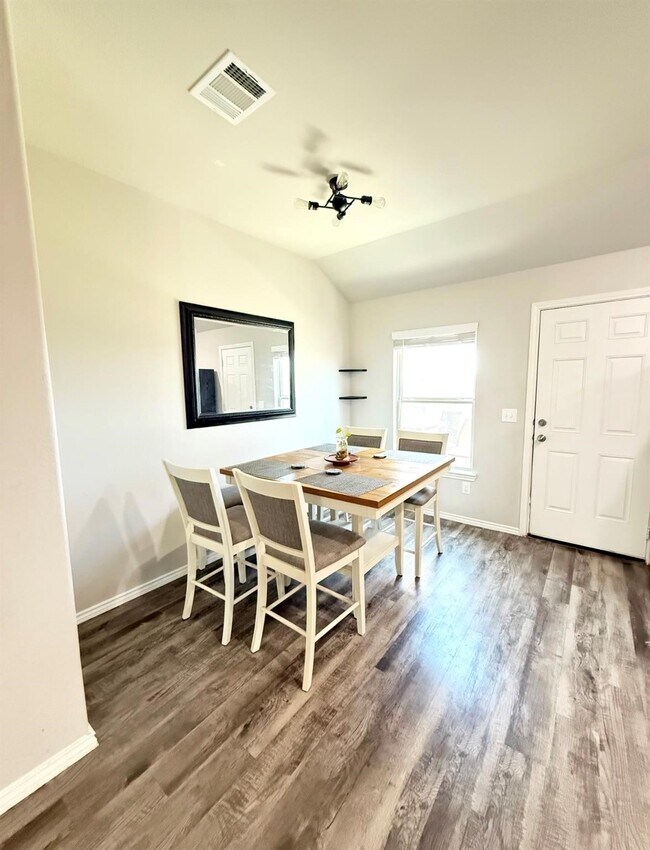 Photo - 21023 Twining Rose Ln