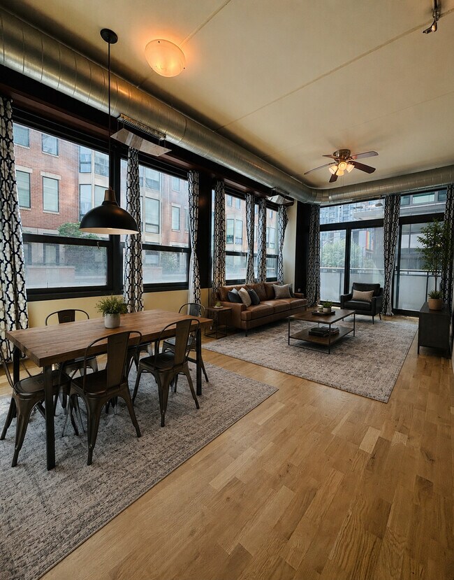 Photo - 660 W Wayman St Unit 204
