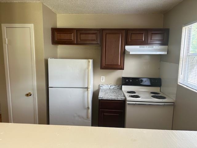 Photo - 6912 Branchwood Dr