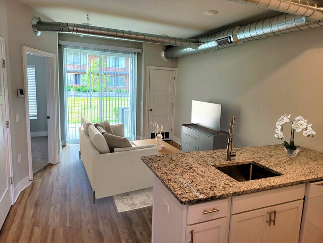 Live, Work and Play at Elliott Park Apartments