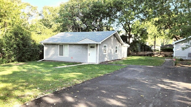 Building Photo - 225 Connor Ave Rental