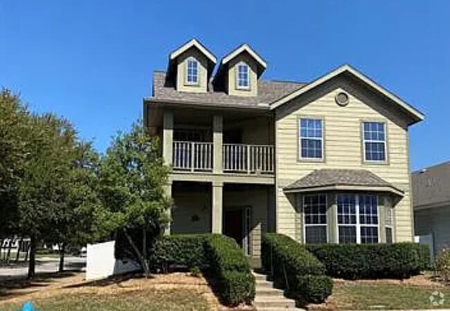 Building Photo - 10201 Franklin Dr Rental