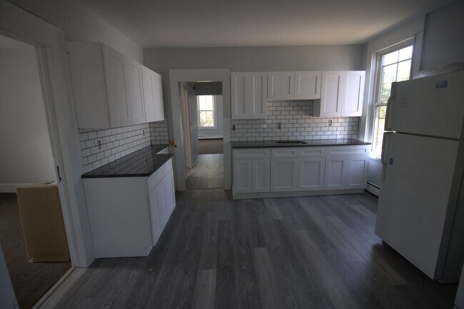 31 White St Unit 3