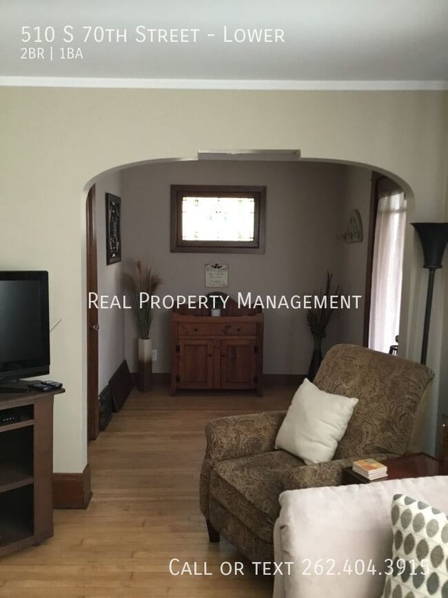 Building Photo - 510 S 70th St Unit Lower