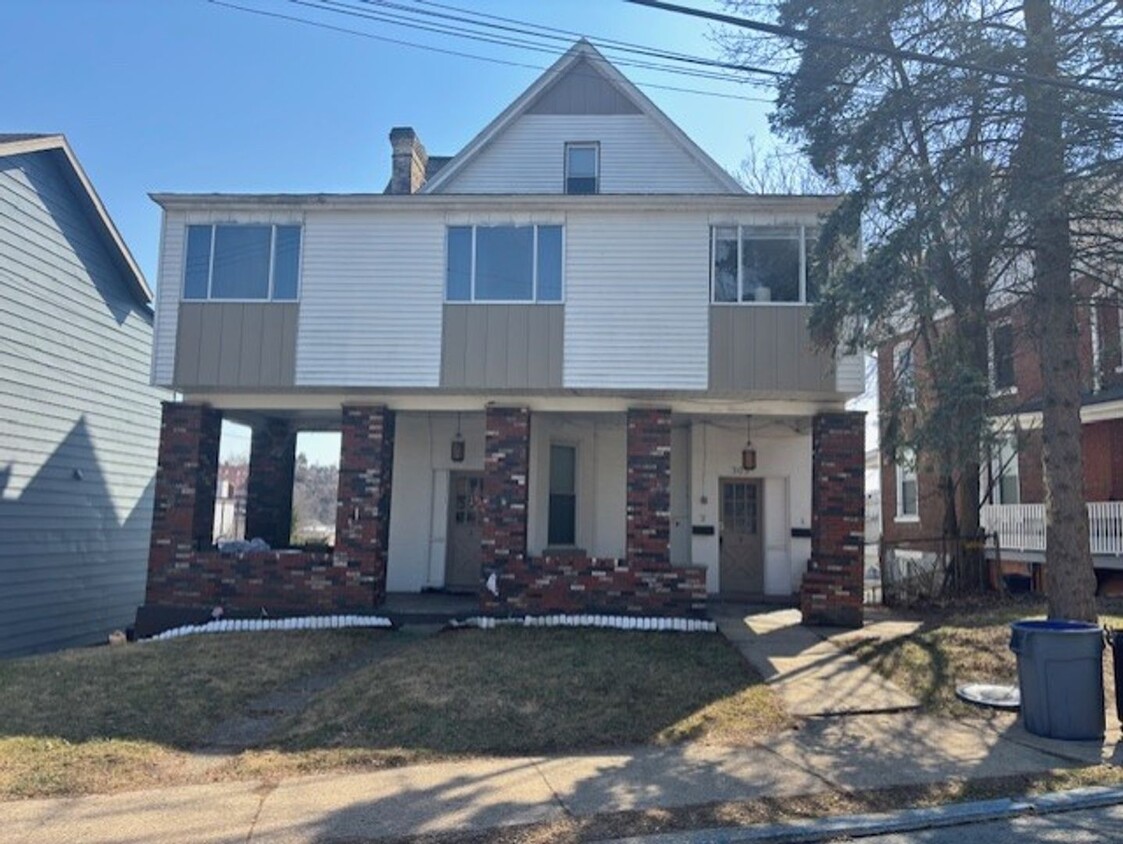 Photo - 303 5th Avenue