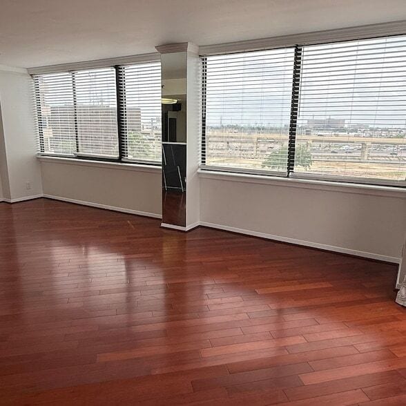 Photo - 3525 Sage Rd Unit 716