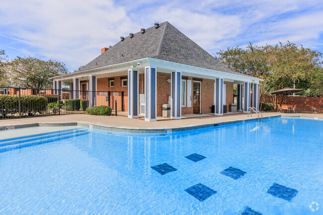 Building Photo - The Highlands Lafayette Rental