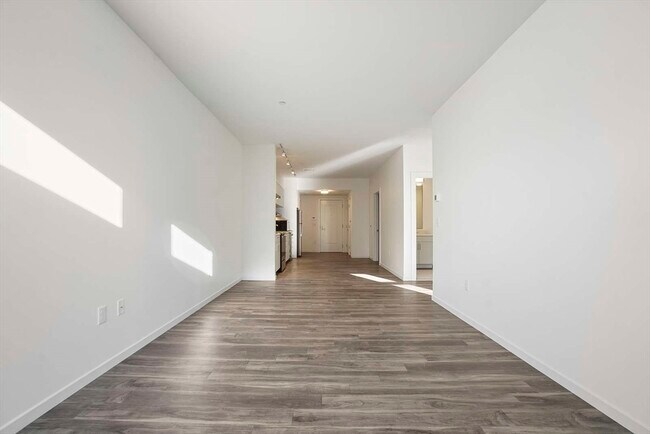 Photo - 839 Beacon St Unit 504