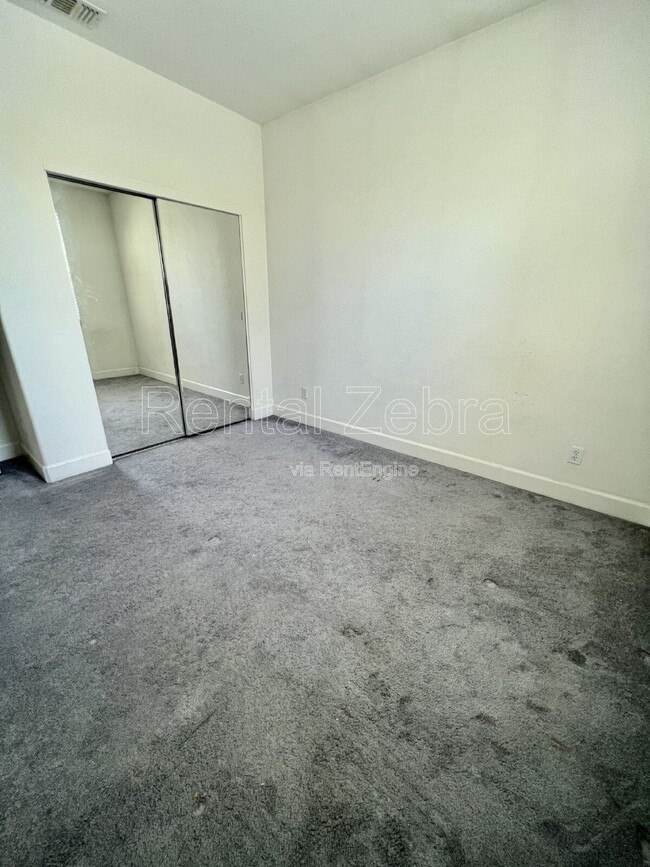 Photo - 459 Jacobs Dr