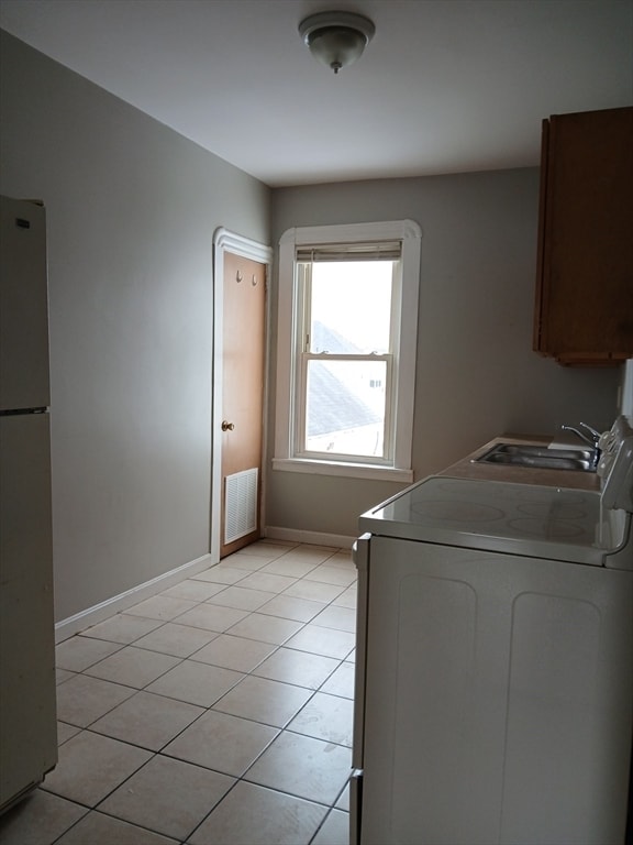 Photo - 455 Belleville Ave Unidad 3S