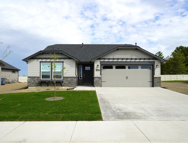 Photo - 1402 Hayhook St
