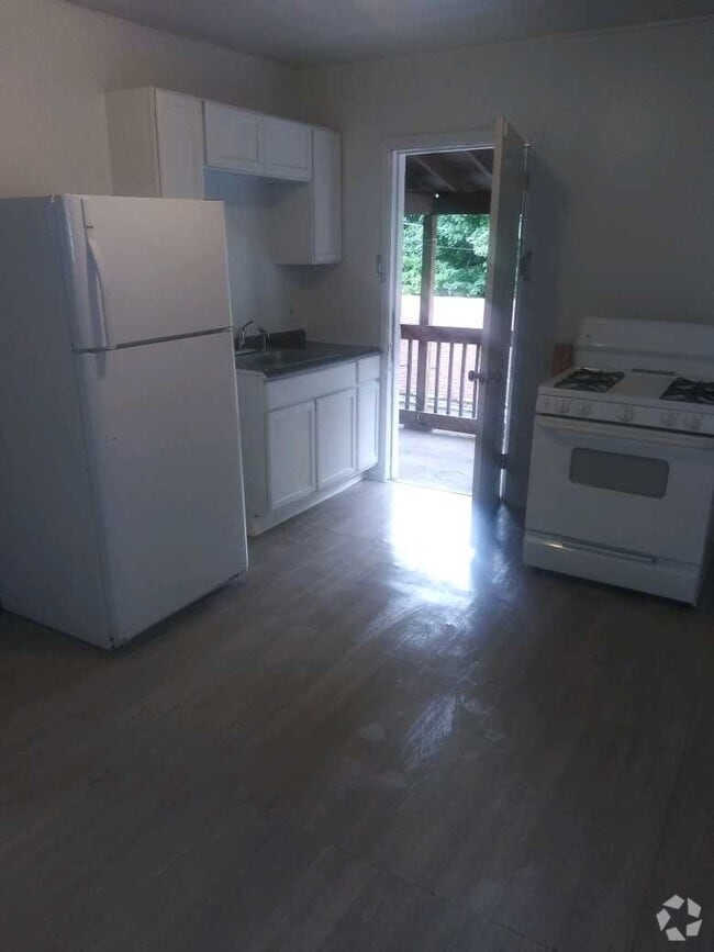 Building Photo - 818 Shorb Ave NW Unit 3 Rental