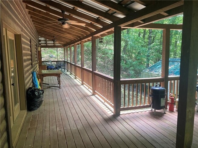 Photo - 937 Scenic Ln