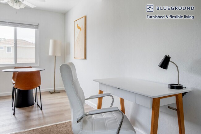 Photo - 245 Bush St Unidad FL2-ID1722