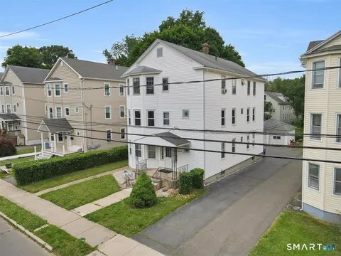 Photo - 31 Brooklawn St Unit 3