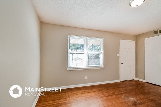 Photo - 3020 Capri St