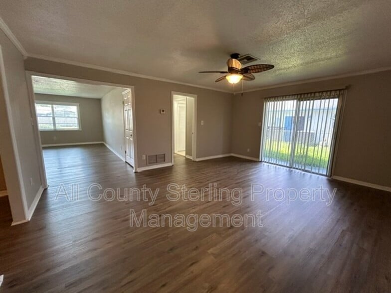 108 Dellwood Dr