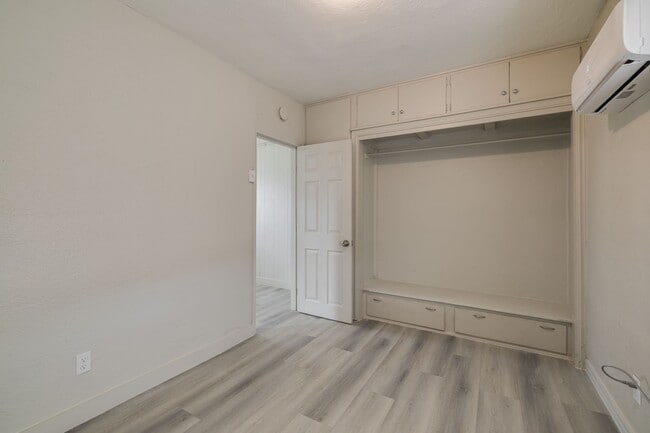 4701 NW 16th St Unit 4715