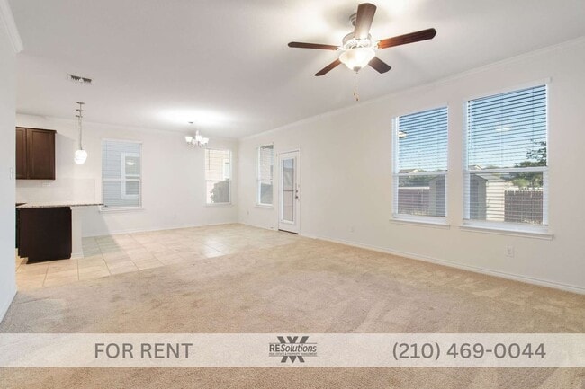 Photo - 2634 Lake Horizon