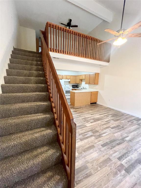 Photo - 463 Ponderosa Ave