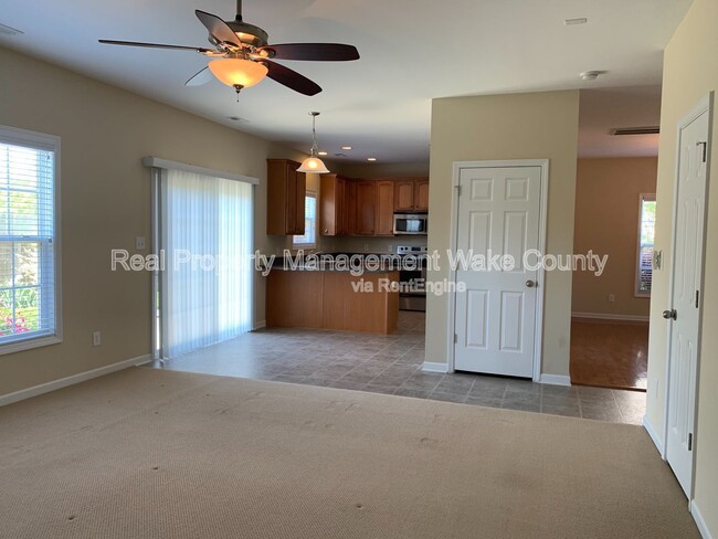 Photo - 112 Cobblebrook Ct