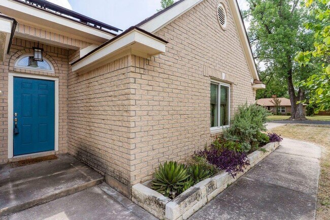 Photo - 13213 Villa Park Dr