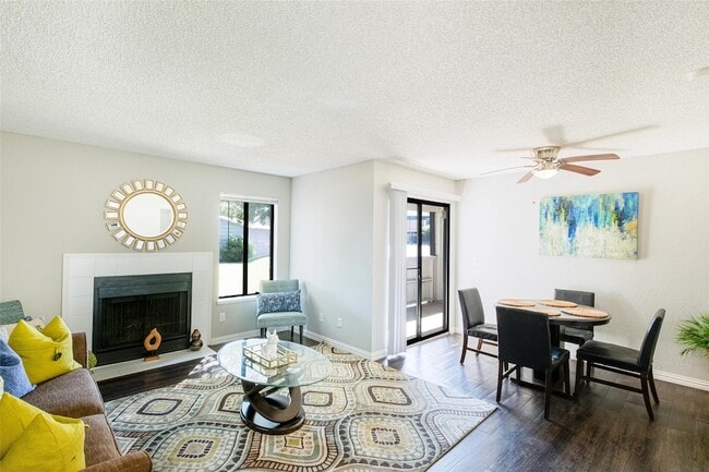 Photo - 4600 W Pioneer Dr Unit 233