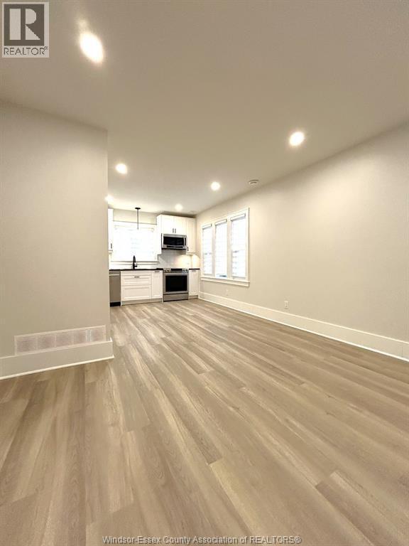 Photo - 1748 Hall Ave