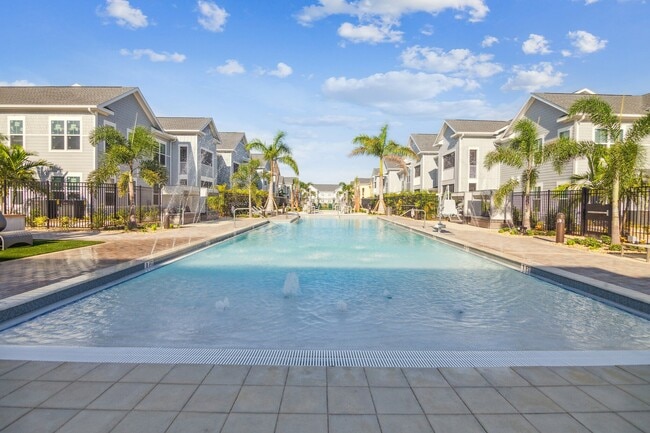 Palm Grove Luxury Apartments