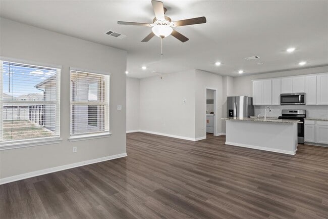 Photo - 109 Zinnia Ln
