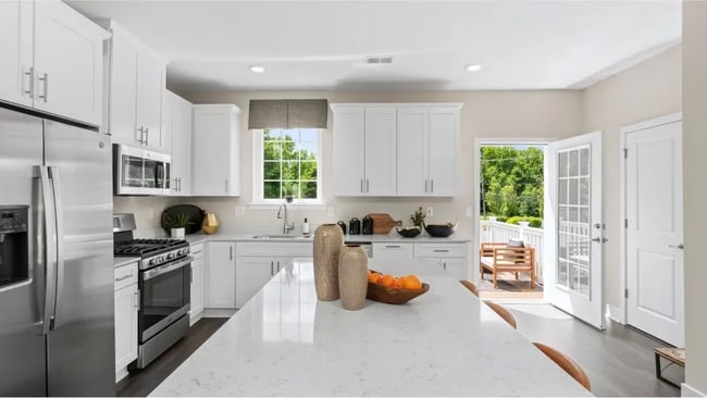 Photo - 81 Crimson Dr