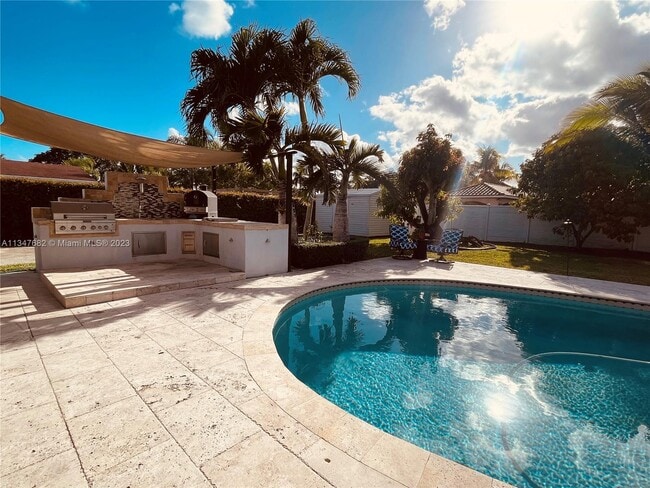 Photo - 13602 SW 101st Ave