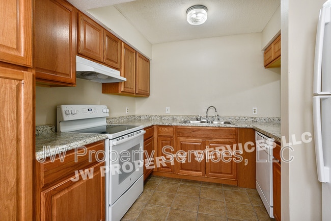 Photo - 309 Lilac St